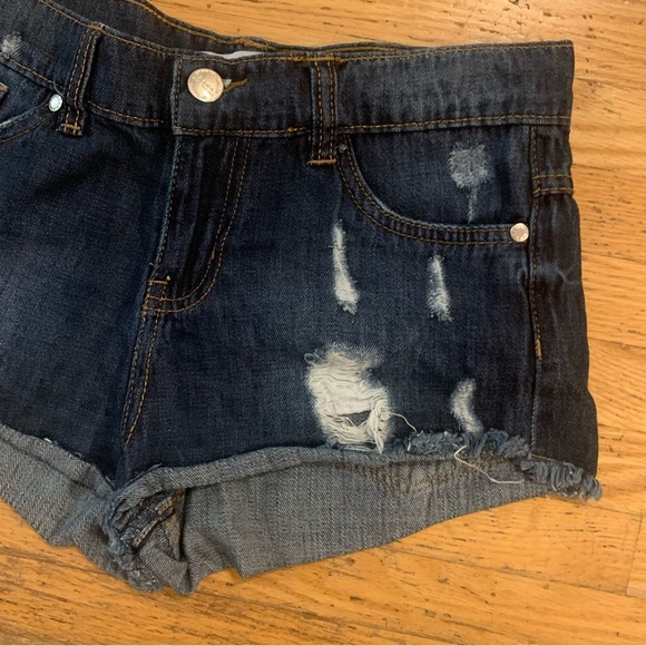 Zara Boho Festival Booty Shorts Distressed Denim High-Rise Women’s 8 - Picture 6 of 9